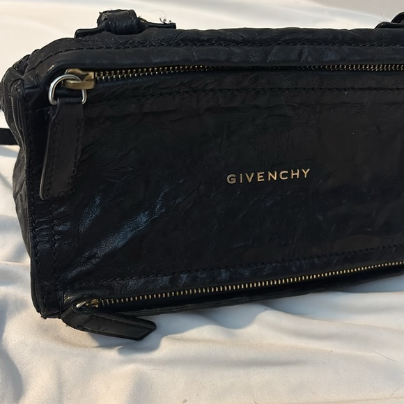 Givenchy “Mini” Pandora - Picture 2 of 15